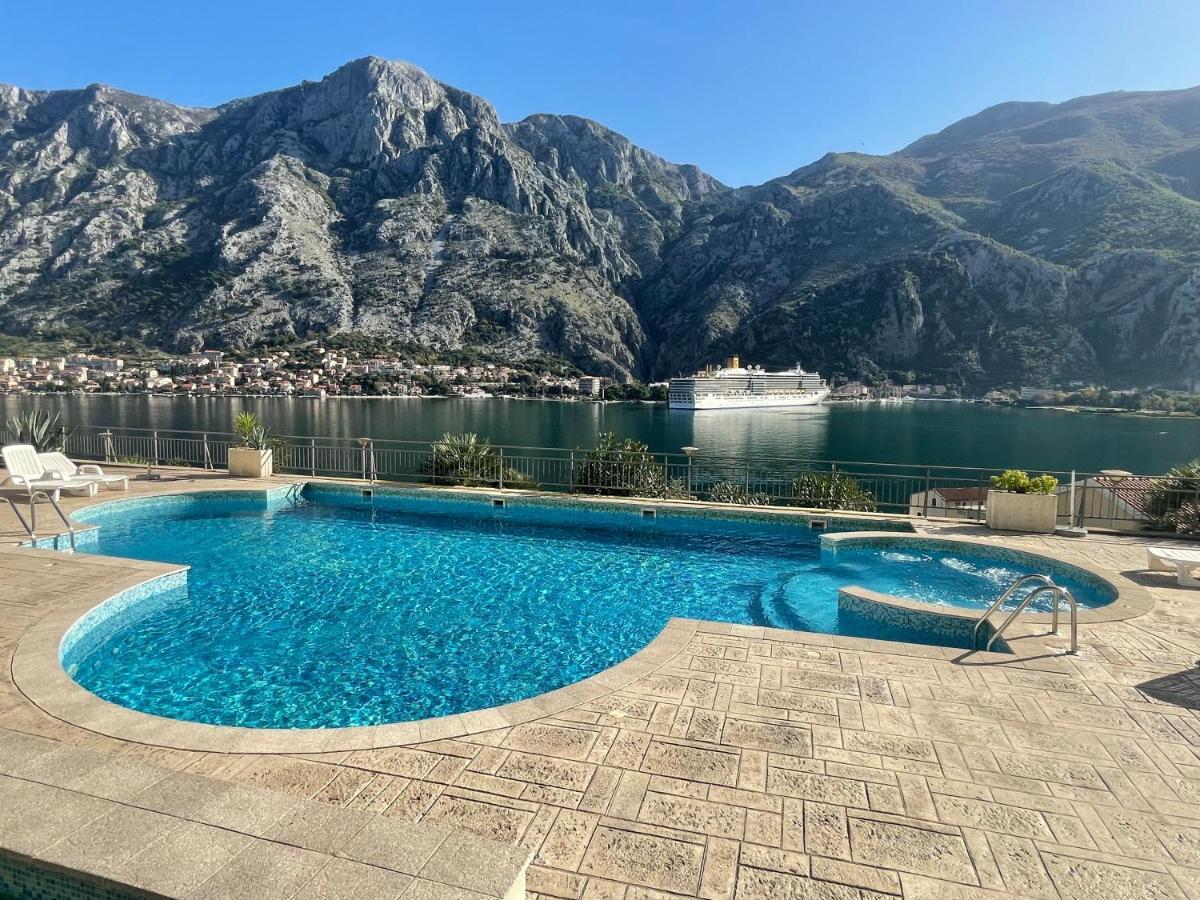 Stunning View To Kotor Bay And Old Town - C2 Vista Muo Exterior foto